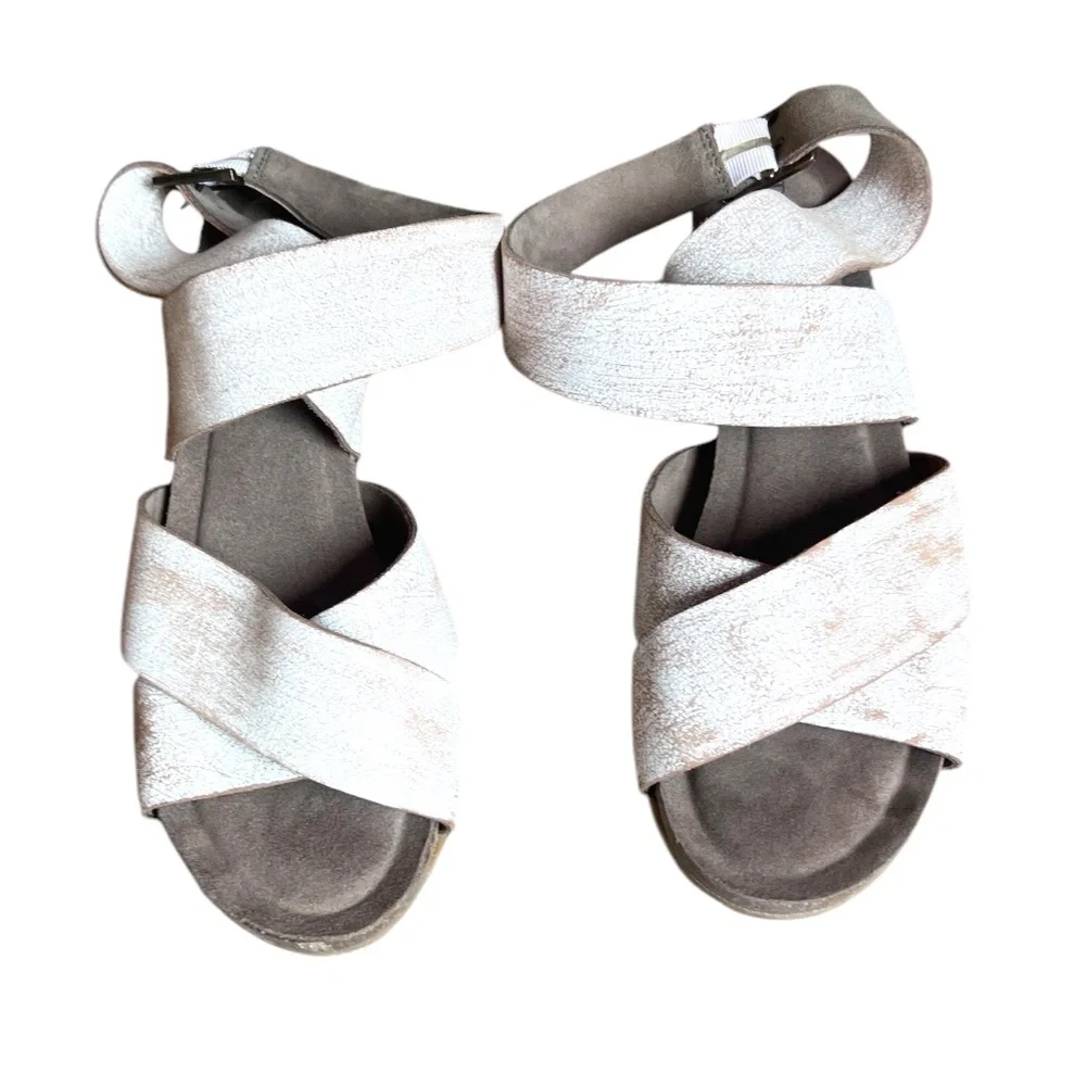 Diba True Women's New View‎ Wedge Casual Sandal's White, Size 10